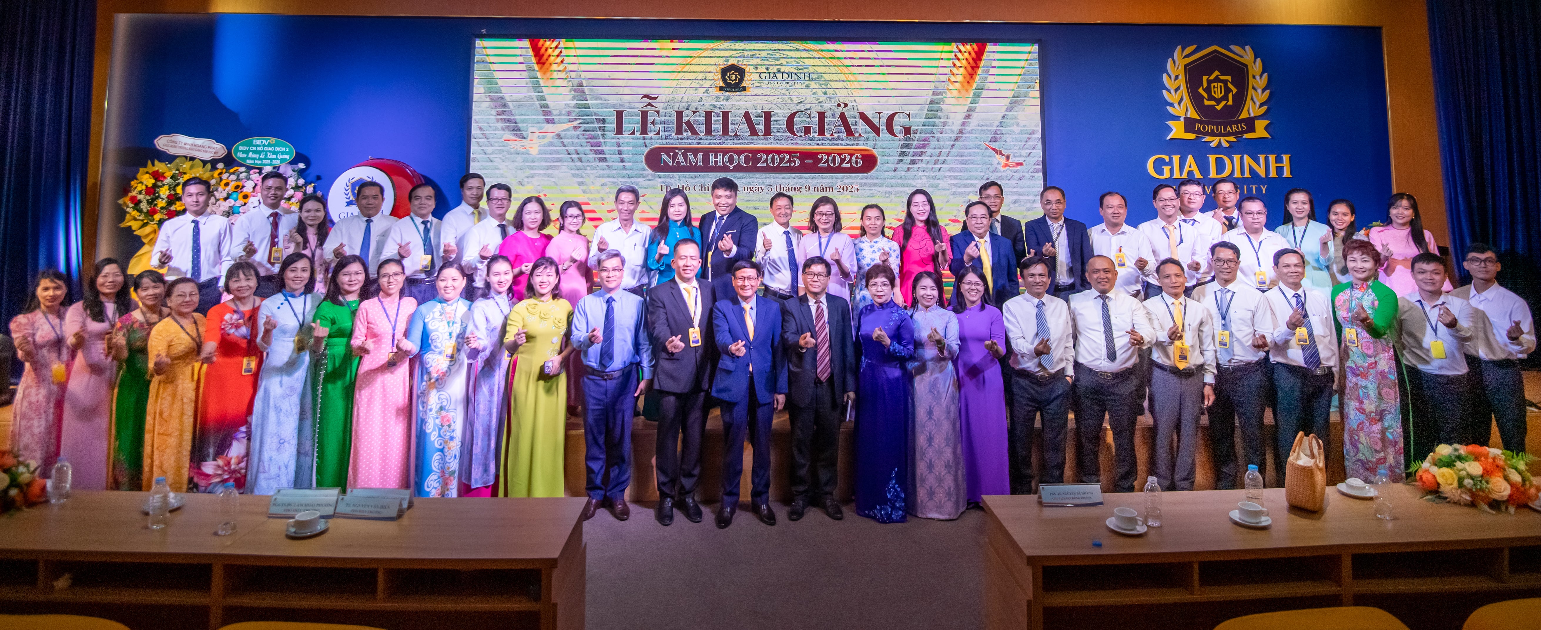 Lễ Khai giảng năm học 2025 – 2026 diễn ra trong niềm vui, niềm tự hào và quyết tâm của tập thể sư phạm GDU.