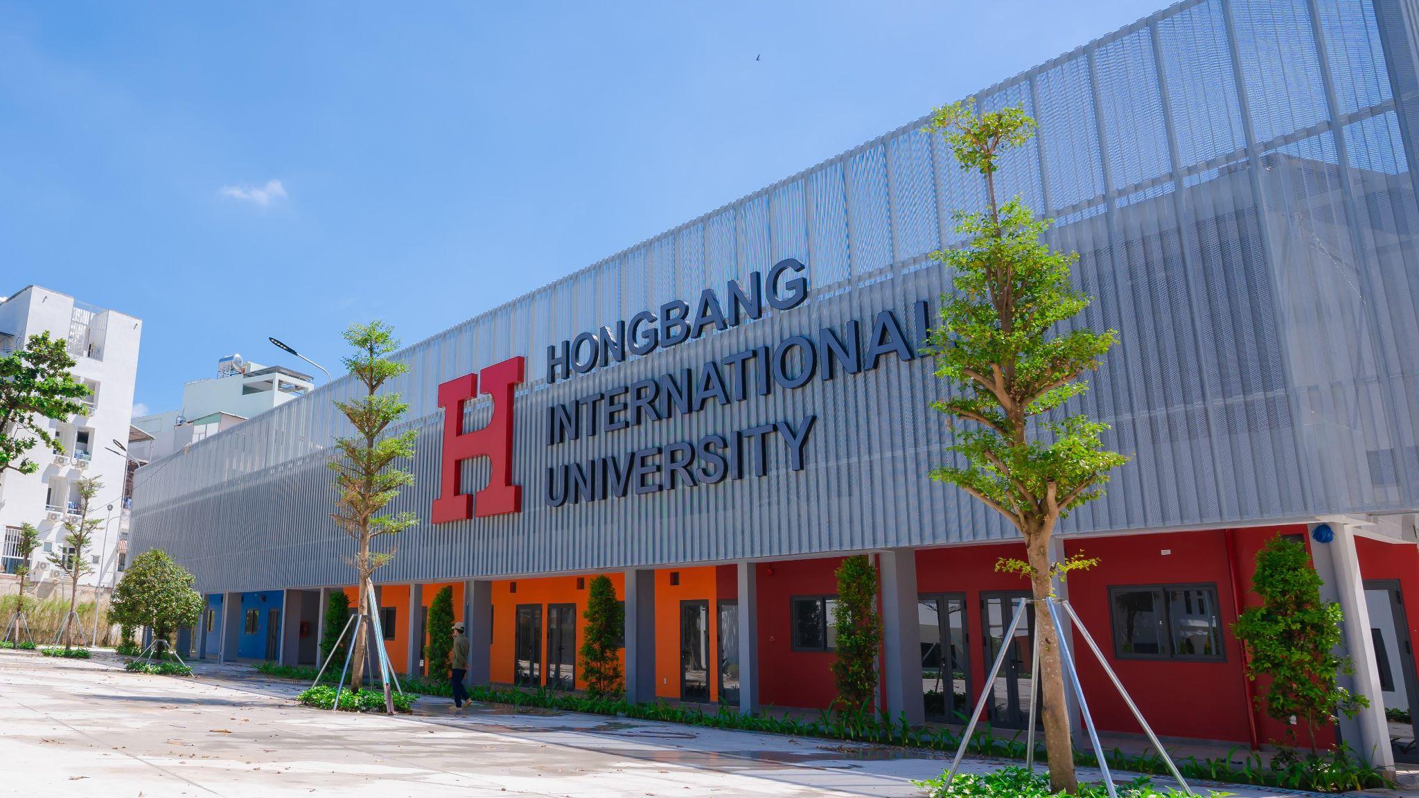 Cơ sở thực hành khối sức khỏe hơn 7.000 m2 với hàng trăm phòng thực hành