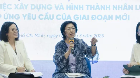 Bà Tôn Nữ Thị Ninh truyền cảm hứng đến giới trẻ TP.HCM: Kiên định không bỏ cuộc, lạc quan là chìa khóa thành công