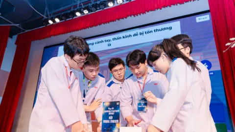 Hippocrates in HIU 2025 khi sinh viên khối Sức khỏe “thử lửa” nghề y tại bệnh viện