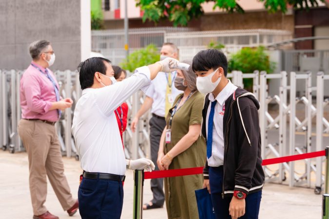 5 6 7 sna Học sinh, sinh viên NHG hào hứng trở lại trường sau “kì nghỉ lịch sử”