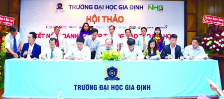 gdu ky ket 1 GDU ký kết hợp tác đào tạo với các doanh nghiệp