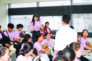 hsu trao doi Campus Tour HSU 2019: Hào hứng & nhiều trải nghiệm