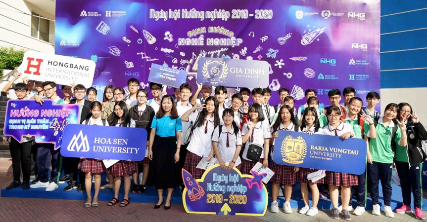 ngay hoi huong nghiep 2019 2020 [HTV9] Hơn 5000 học sinh THPT tham gia ngày hội hướng nghiệp 2019