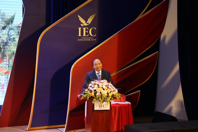thu tuong chi dao tai iec quang ngai [VTV1] Thủ tướng Chính phủ Nguyễn Xuân Phúc thăm IEC Quảng Ngãi