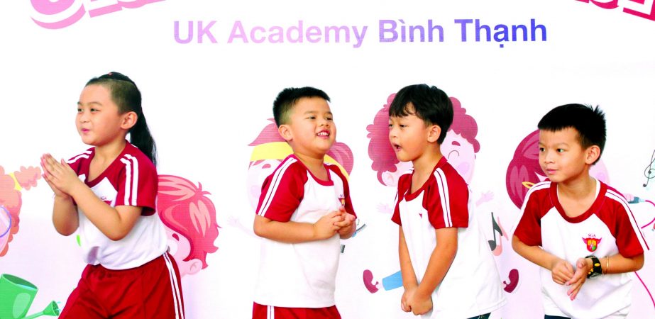 uka sga 1 Giúp con vững tin vào lớp 1 cùng UK Academy