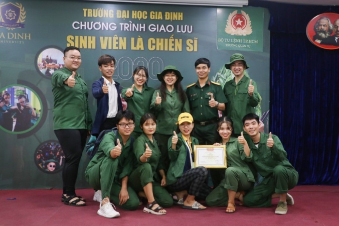 SINH VIEN GDU DON NAM HOC MOI 2 Sinh viên GDU sẵn sàng bước vào năm học mới: Năm của yêu thương