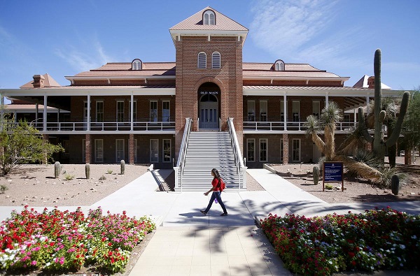 3 1 Có gì ở trường đại học lừng danh thế giới - Đại học Arizona?
