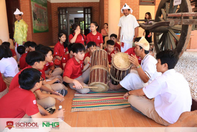 iSchool Ninh Thuan trai nghiem ve que huong