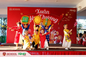 Mung xuan 2021 tai iSchool Quang Tri