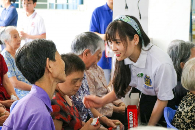 tong ket thien nguyen dot 1 9 NHG students bring spring warmth to nursing homes and shelters