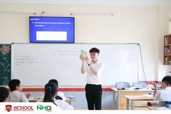 iSchool Hà Tĩnh