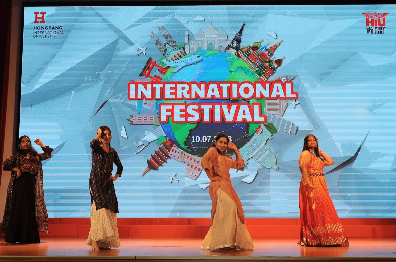 IMG 7466 2048x1353 1 1536x1015 1 Diversity cultures and traditions marked the International Festival 2023 at HIU