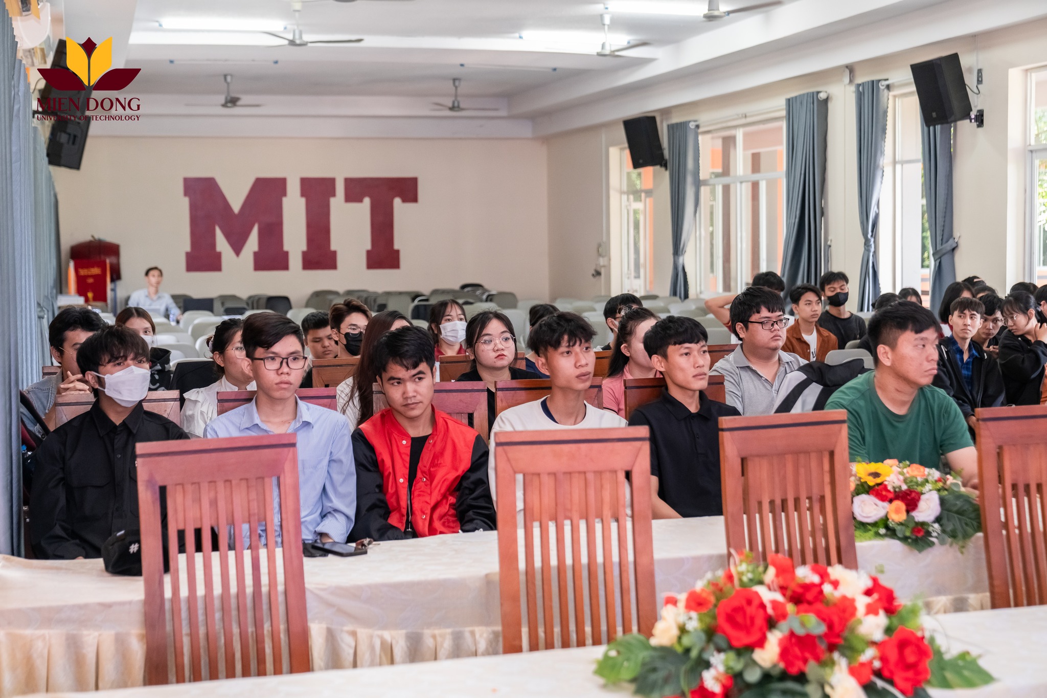 407732799 794359262701419 5855775318828054000 n 1 MIT University Vietnam tổ chức workshop hướng nghiệp cho các bác sĩ thú y tương lai