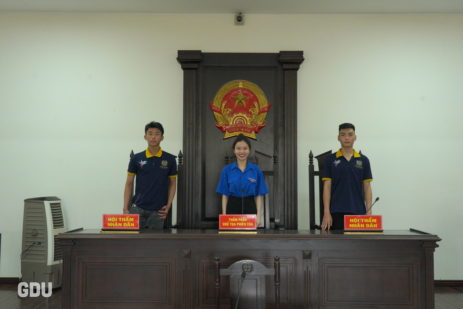 DSC02693 copy Sinh viên năm nhất ngành Luật GDU trải nghiệm thực tế tại TAND huyện Củ Chi