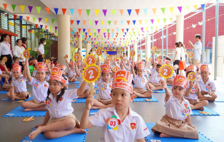 106d3064802t2277l8 hiep 2 iSchool Quảng Trị - “Mùa quả ngọt” sau 5 năm vun trồng